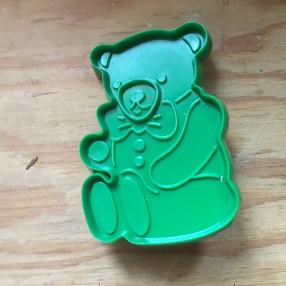 Green vintage Christmas cookie cutters- 8 plastic cookie cutters - great Shape - Picture 2 of 8